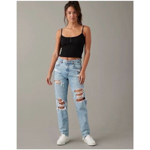 American Eagle Strigid Mom Jean Ripped Distressed Light Wash Denim High Rise 0 - Picture 1 of 14